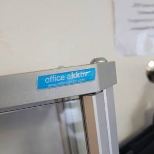 Hohes, stabiles Holzregal - 237 cm hoch - für Aktenordner, Schallplatten, Bücher-13134