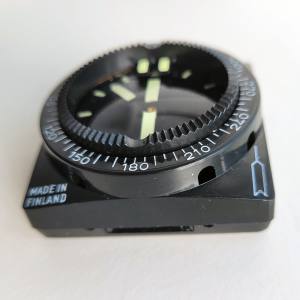 SUUNTO SK-8 Strap Mount - Kompass fürs Armgelenk-13113