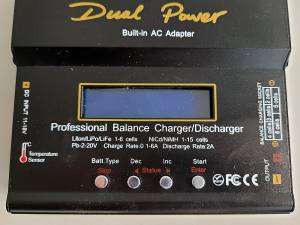 B6AC 80W Dual Power - multifunktionales Ladegerät - u.a. für UwaVis Akkutanks