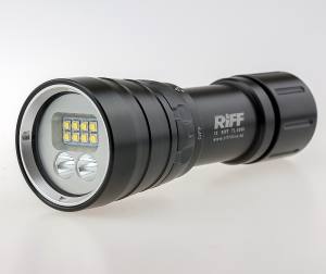 RIFF TL 4000 MK2 - Tauchlampe mit Video- und Spotlicht - 2600 / 1200 Lumen