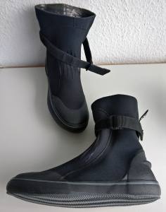 SANTI - Flexsole Boots - Trockistiefel 3 mm - vergünstigte B-Ware - Gr. XXL = EU 45/46 = UK 11 = US 12