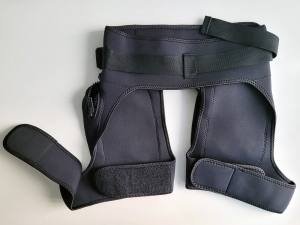 Tauchsportvertretungen - Taucher-Holster - Neopren-Taschen mit Gürtel