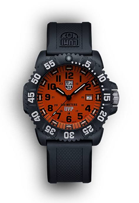 scott cassell luminox watch